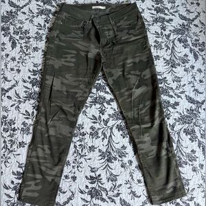 Levi 711 Women's Camo Pants - Olive Green
